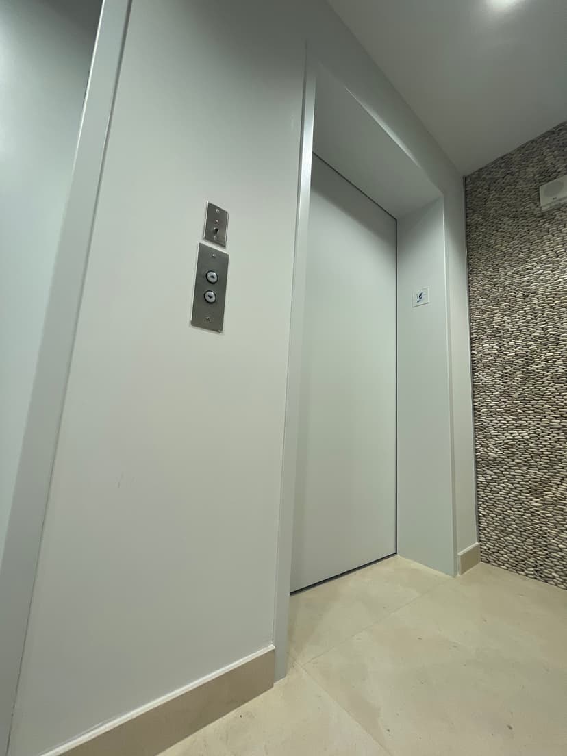 Professional painting project in Kendall