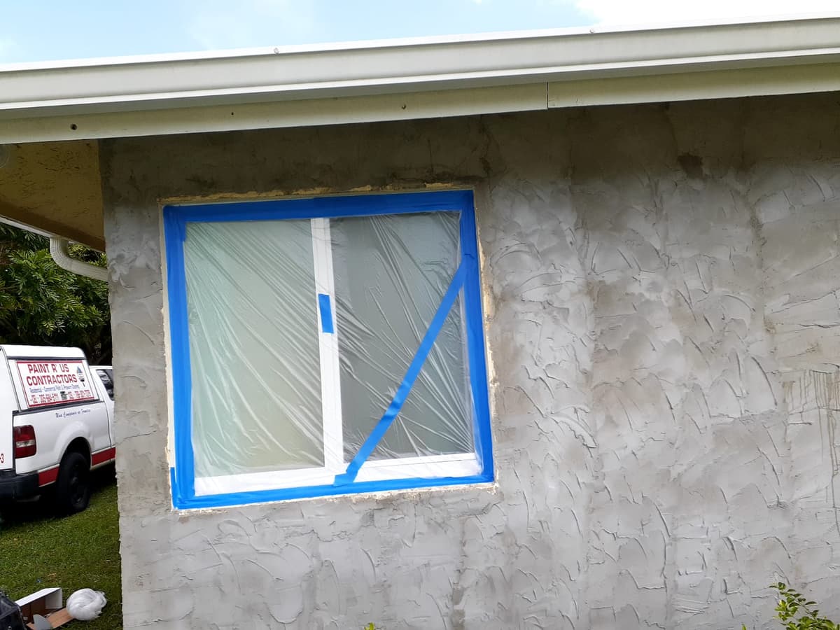 Commercial painting in Miami Lakes